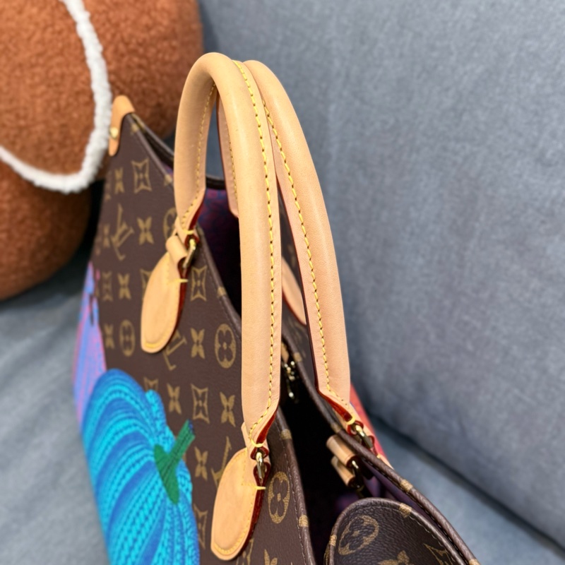 （國外購證全配）LV 草間彌生聯名款on the go中號 ✨最新晶片款-7