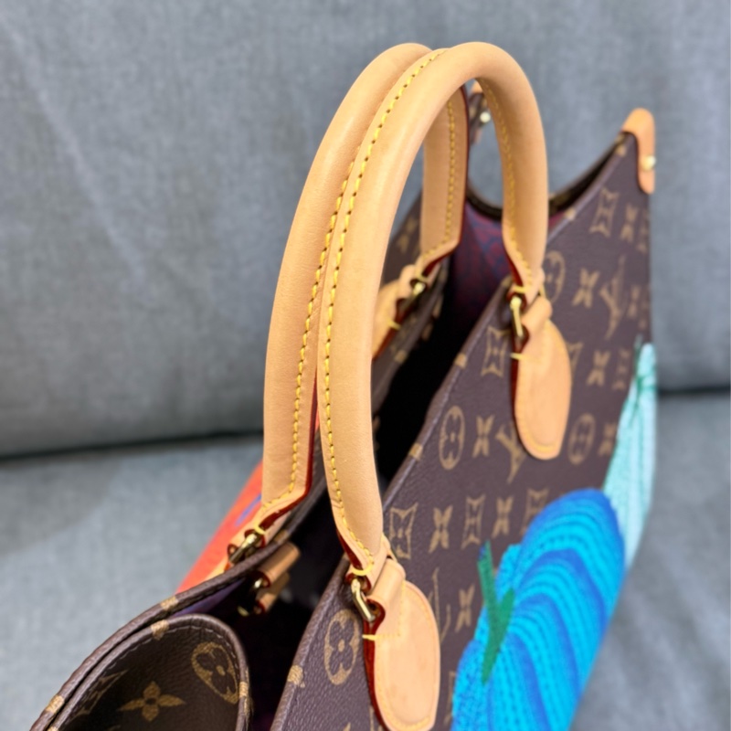 （國外購證全配）LV 草間彌生聯名款on the go中號 ✨最新晶片款-8