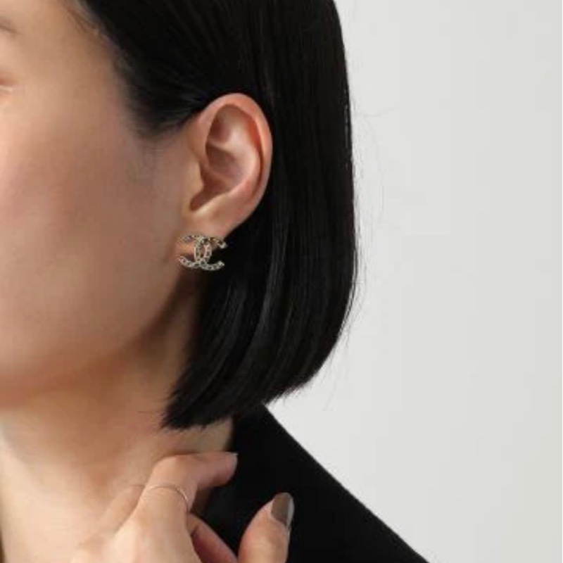 全新 Chanel 經典金色星芒刻紋雙c logo耳環/針式耳環-6