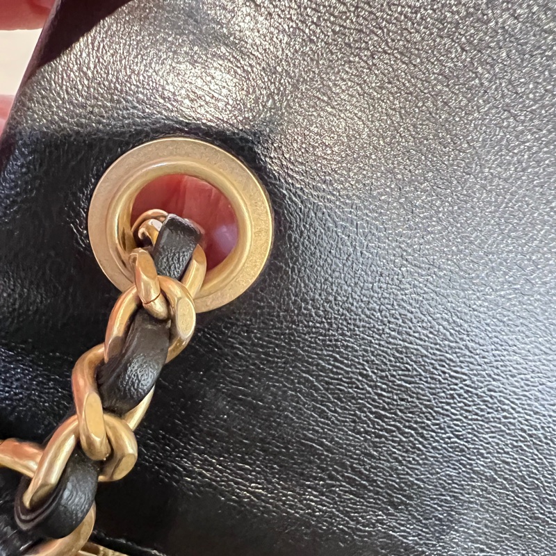 Chanel 黑羊皮菱格紋Mini Flap雙C調節金釦下蓋肩斜背口蓋包-19