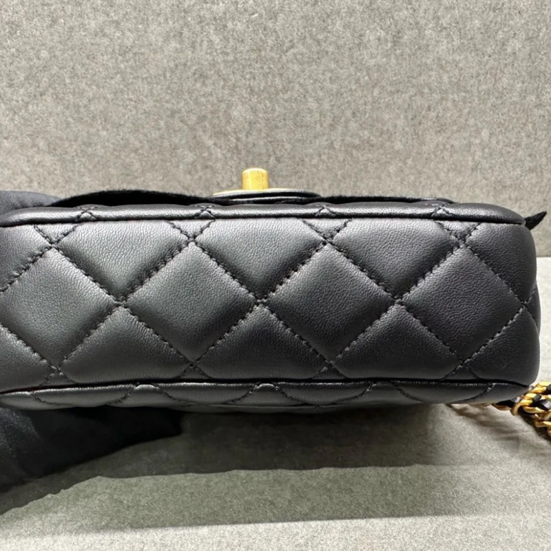 ✨Chanel 22B黑金琺瑯扣方胖子 99新有購證🖤-3