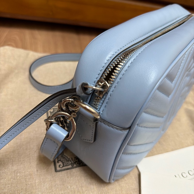溫柔首選🩵 ［春夏限量色🫧不撞款］Gucci 古馳Marmont 中號 Camera Bag 牛皮 拉鏈 相機包已絕版-2