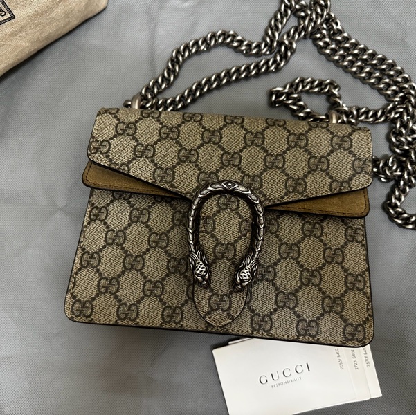 買酒神迎財神 🐯 爆紅款［新春限定低價］Gucci Dionysus GG Supreme 酒神虎頭鍊條包-0