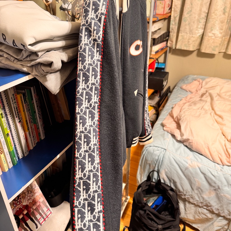 DIOR x KAWS 蛇年限量聯名外套-3