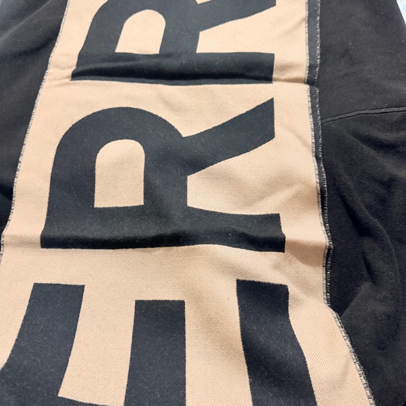 全新BURBERRY羊毛圍巾-2