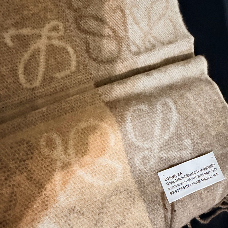全新LOEWE羊毛和喀什米爾格子圍巾-2