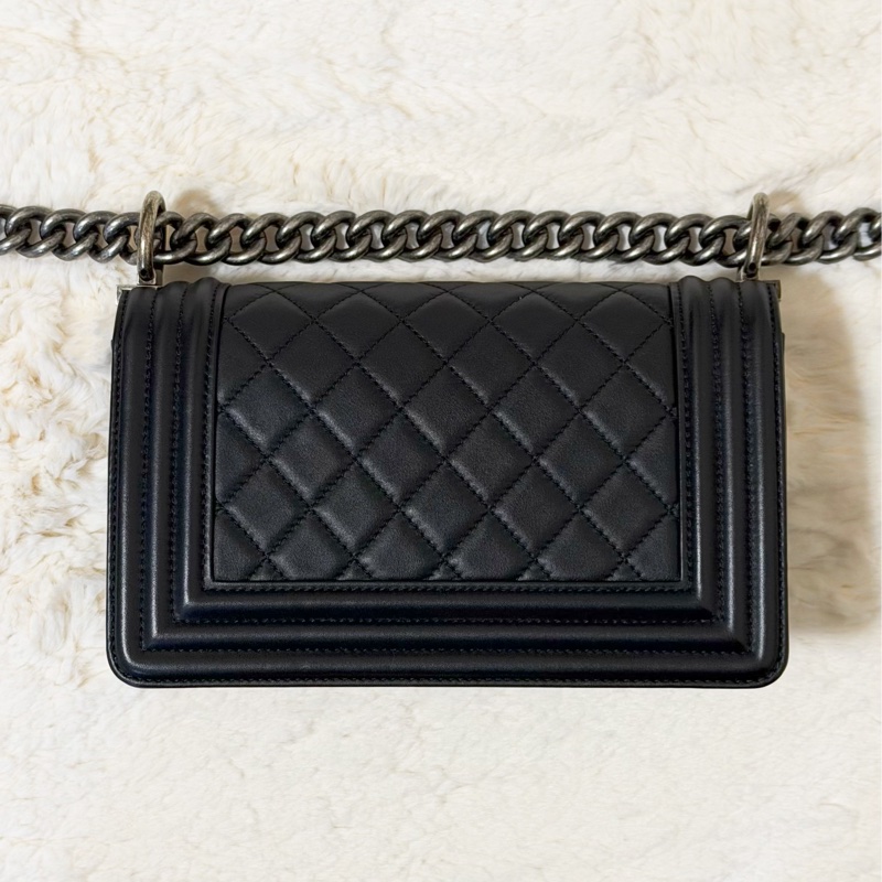 Chanel boy20羊皮黑銀 29開-1