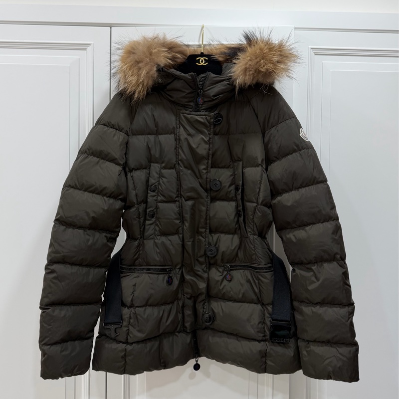 moncler GENE GIUBBOTTO 貉子毛 橄欖綠 羽絨 羽絨外套 防風外套 夾克 外套-7
