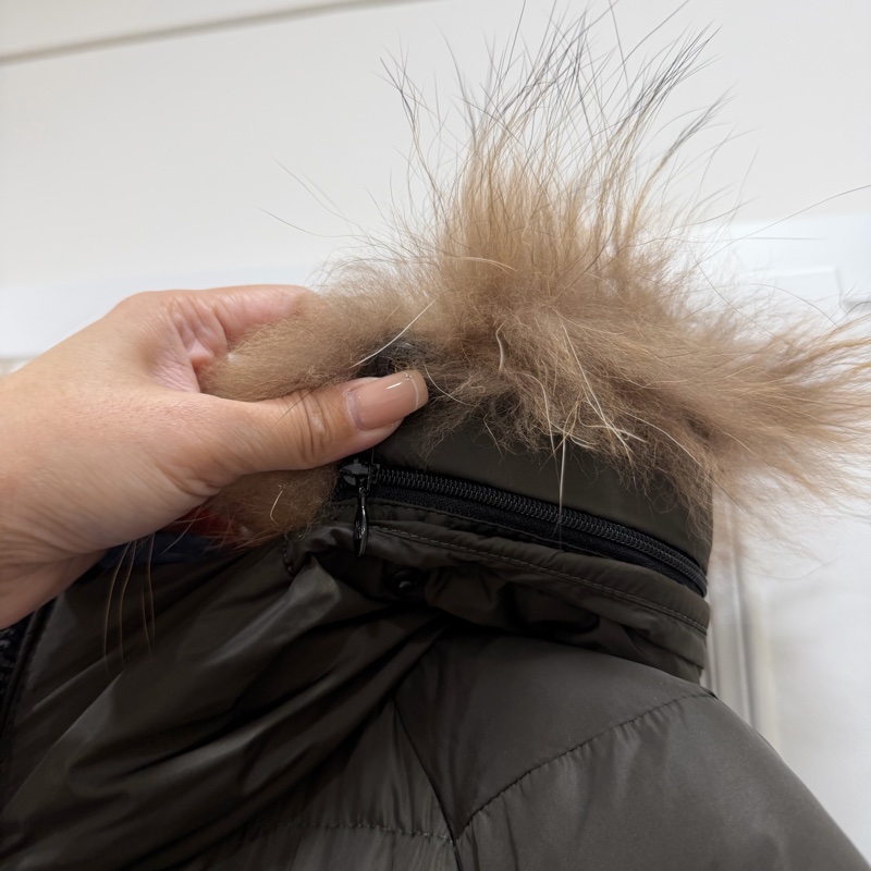 moncler GENE GIUBBOTTO 貉子毛 橄欖綠 羽絨 羽絨外套 防風外套 夾克 外套-10