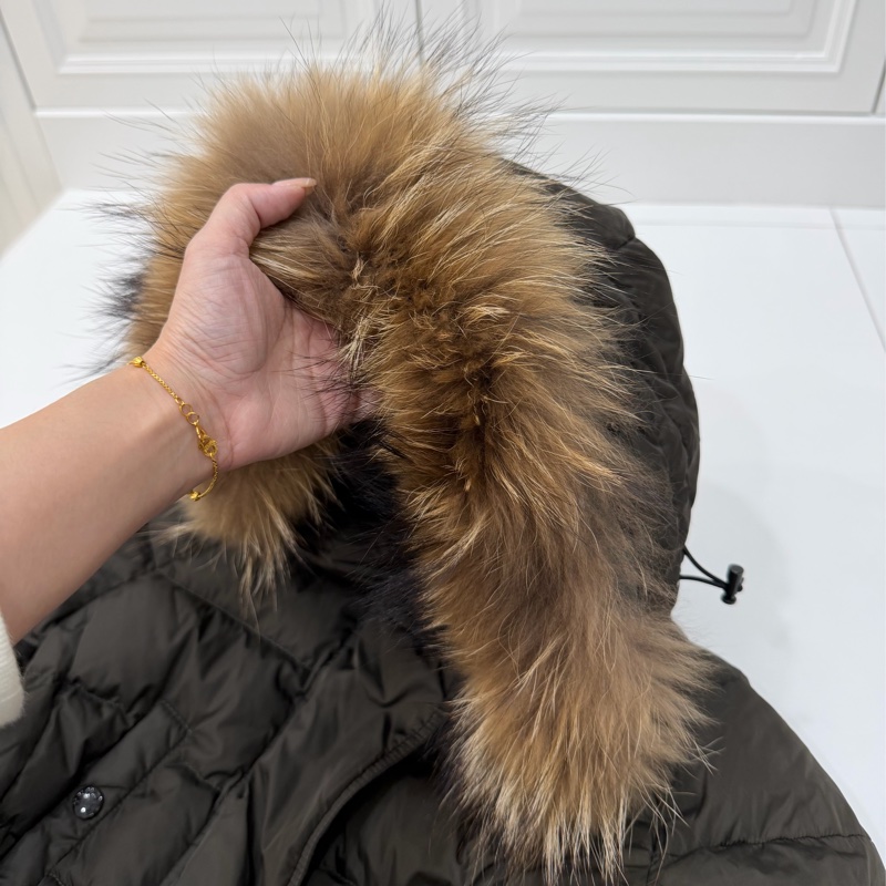 moncler GENE GIUBBOTTO 貉子毛 橄欖綠 羽絨 羽絨外套 防風外套 夾克 外套-11