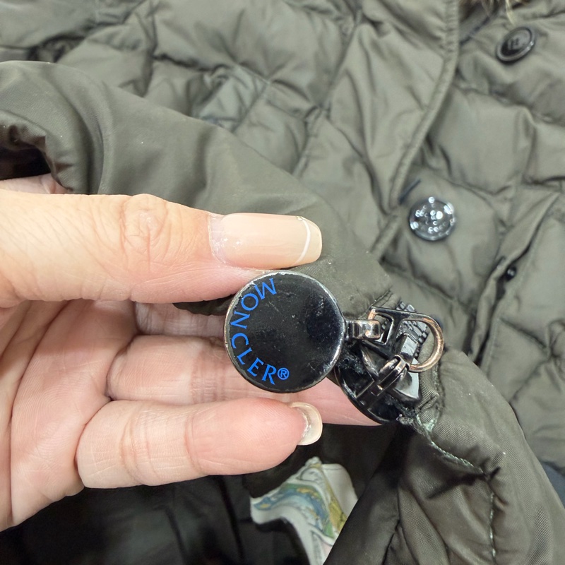 moncler GENE GIUBBOTTO 貉子毛 橄欖綠 羽絨 羽絨外套 防風外套 夾克 外套-13