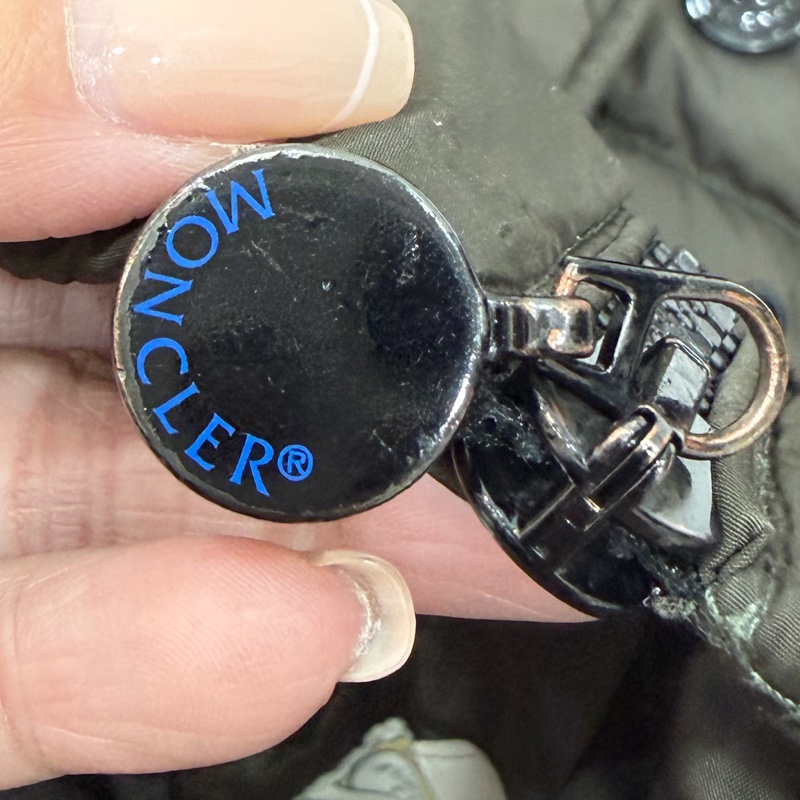 moncler GENE GIUBBOTTO 貉子毛 橄欖綠 羽絨 羽絨外套 防風外套 夾克 外套-25