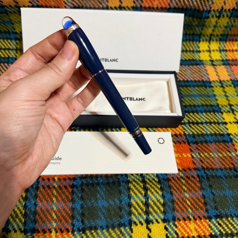 全新Montblanc 132440: 星際行者藍色星球系列珍貴樹脂細字筆-8