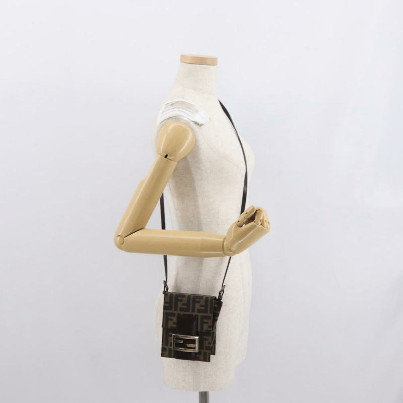 【日本直送】FENDI Zucca帆布單肩包 黑色 棕色 銀色 正品 149894V-25