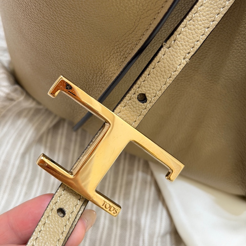 TOD S Timeless 迷你款 T字釦帶小牛皮手提/斜背托特包-1