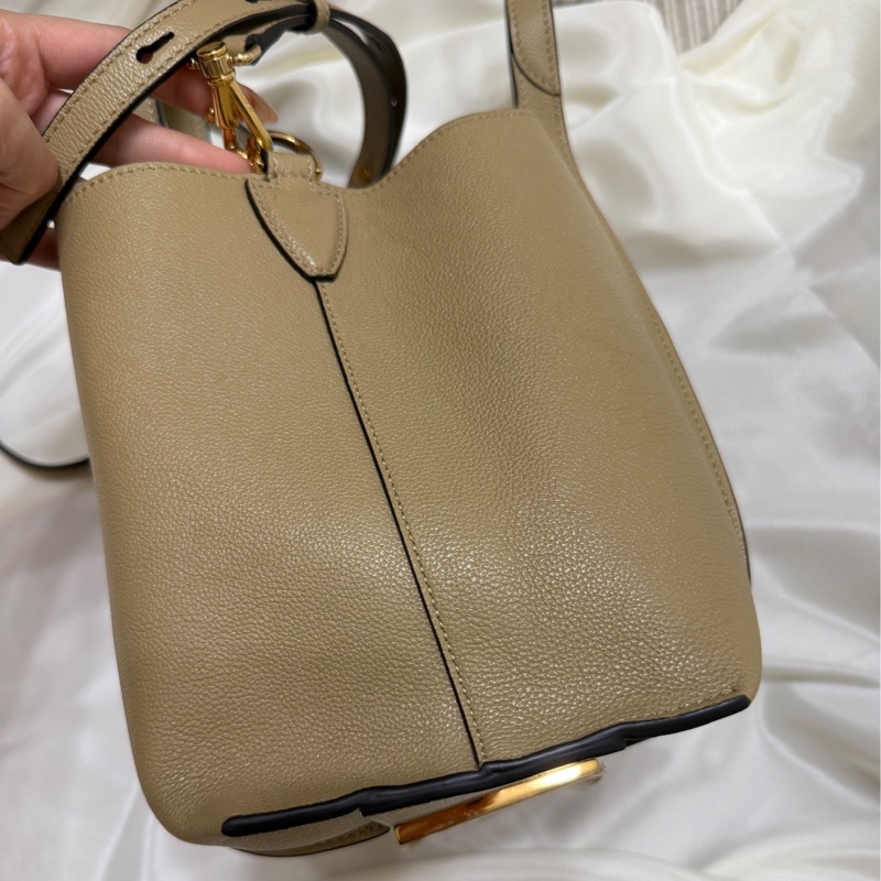 TOD S Timeless 迷你款 T字釦帶小牛皮手提/斜背托特包-5