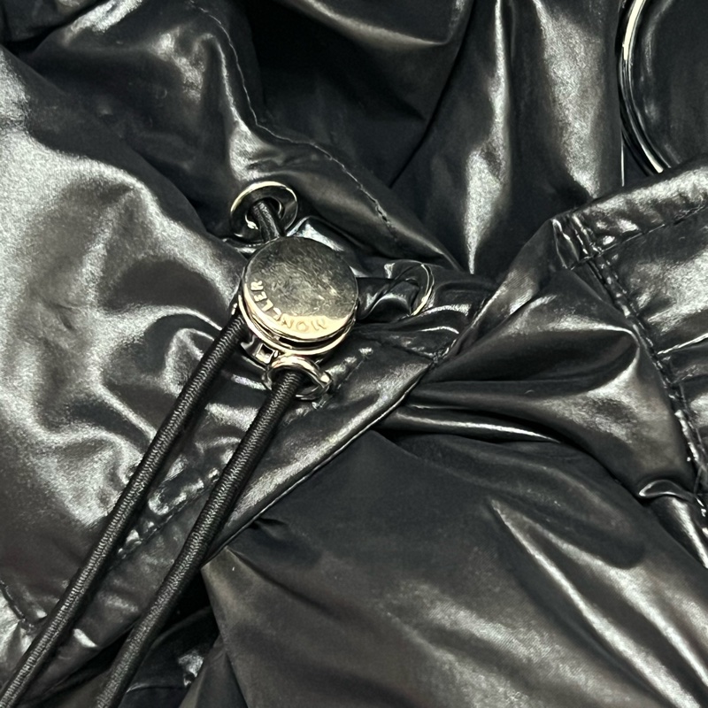 Moncler Genius 1952 21 尼龍羽絨外套 時尚又保暖-16