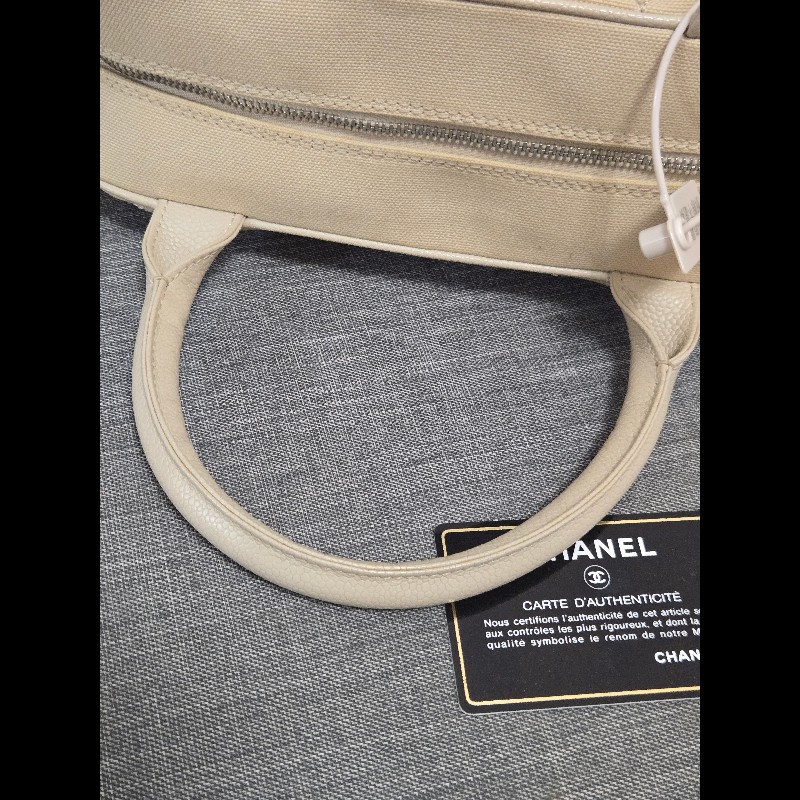 Chanel 香奈兒 奶油色帆布菱格紋大雙C流蘇包 保齡球包 波士頓包-15