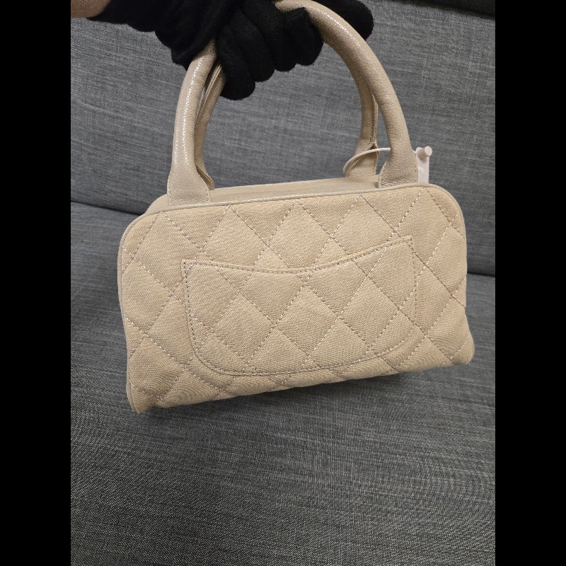 Chanel 香奈兒 奶油色帆布菱格紋大雙C流蘇包 保齡球包 波士頓包-16