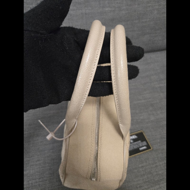 Chanel 香奈兒 奶油色帆布菱格紋大雙C流蘇包 保齡球包 波士頓包-17