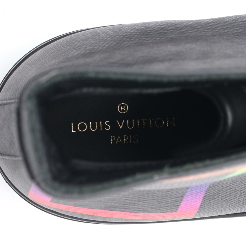 路易威登 Tattoo 系列高筒運動鞋，黑色真皮，二手男款，尺寸 7 1/2-4