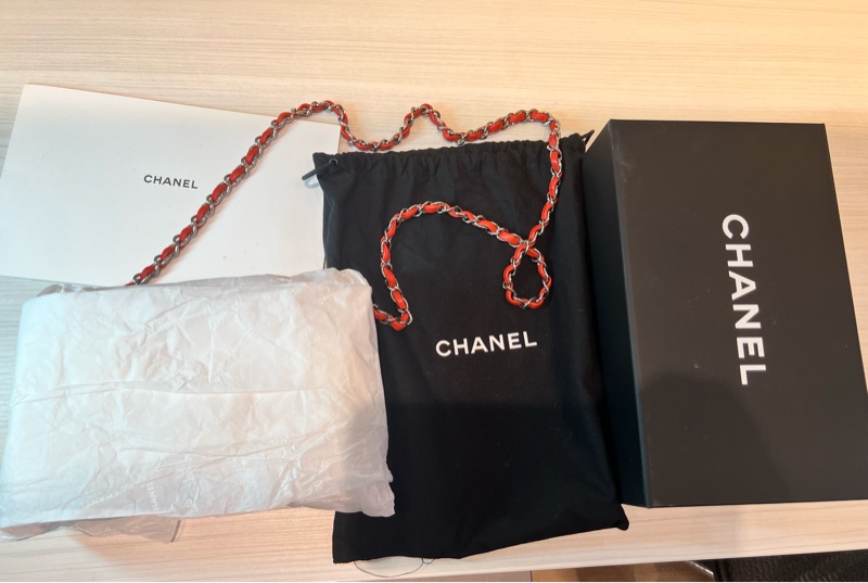Chanel 經典 Mini Rectangular 20cm 亮橙紅銀鍊 (20系列/保卡雷標齊全/羊皮飽滿)-20