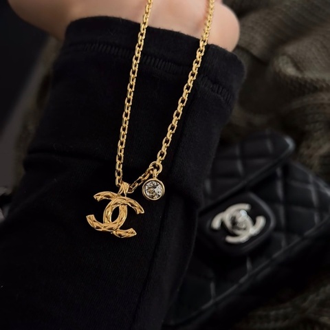 Chanel香奈兒26P大爆款logo項鍊
