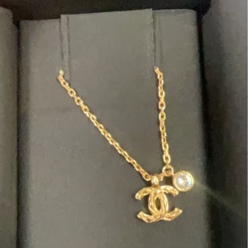 Chanel香奈兒26P大爆款logo項鍊-4