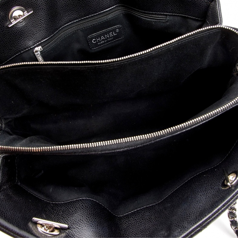 Chanel 荔枝皮托特包-9