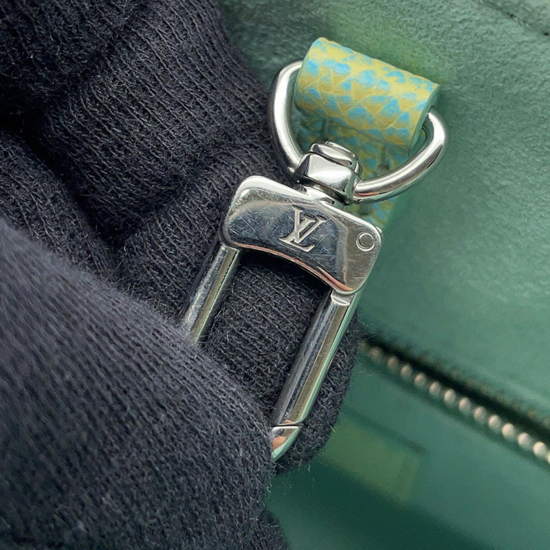 路易威登 Monogram Empreinte On the Go PM 夏季星塵 M46270 兩用肩背包-8