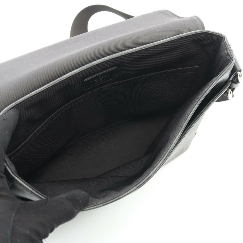 路易威登 District PM NV2 單肩包 N40349 Damier Graphite 黑色 二手 LV-2