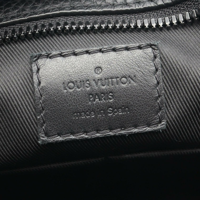 路易威登 Christopher 手提單肩斜背包 M58479 Taurillon Noir LV-3