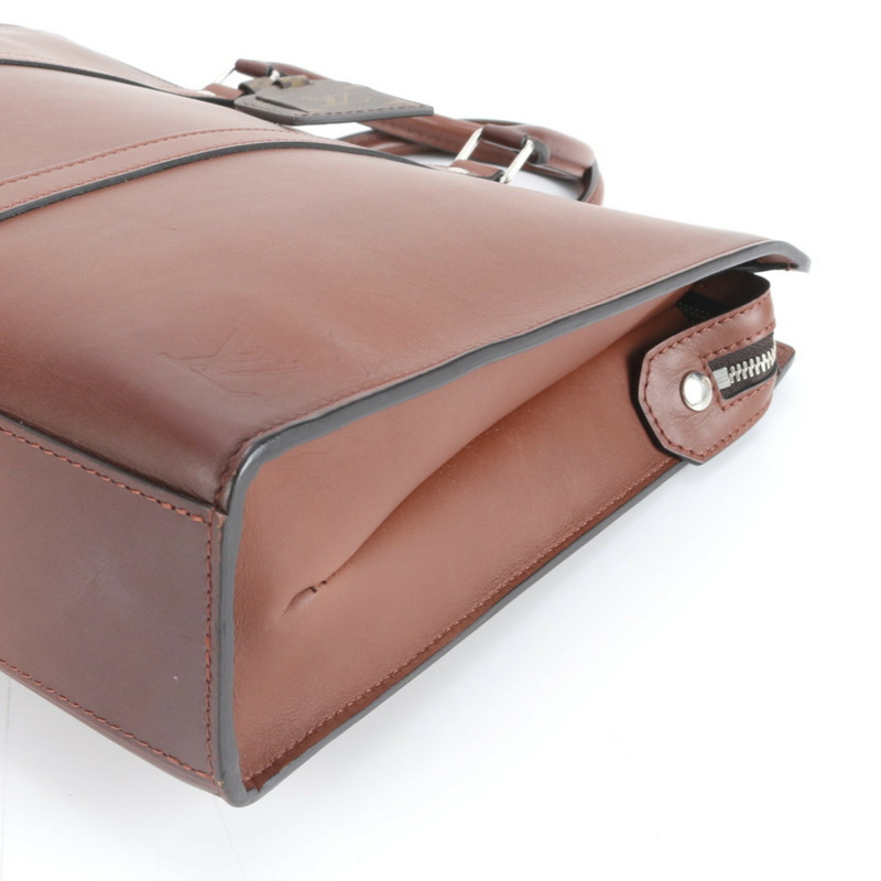 路易威登 Ombre Sac Plat 橫款拉鍊皮革包 M55733 男士-3