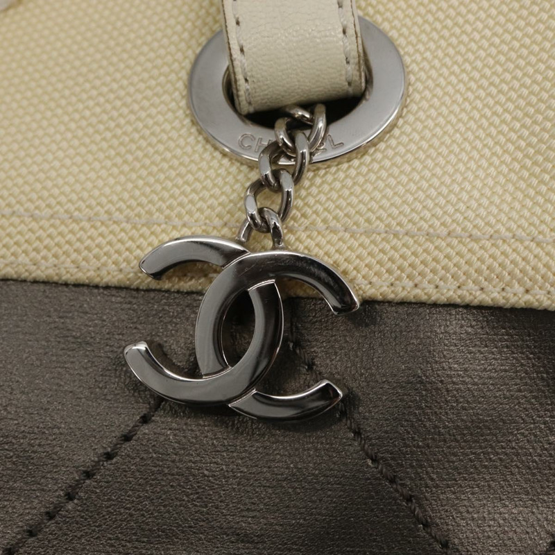 【日本直送】香奈兒巴黎比亞里茨GM托特包 尼龍 銀色 CC Auth BA10114-16