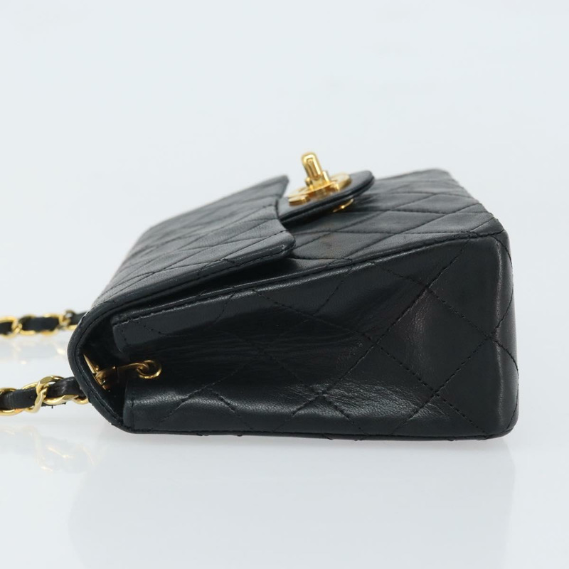【日本直送】香奈兒 (CHANEL) Matelasse 18 鏈條單肩包，羊皮材質，黑色，金色雙C標誌，正品編號 BA10325SAM-3