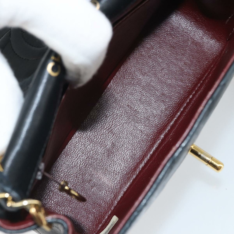 【日本直送】香奈兒 (CHANEL) Matelasse 18 鏈條單肩包，羊皮材質，黑色，金色雙C標誌，正品編號 BA10325SAM-9