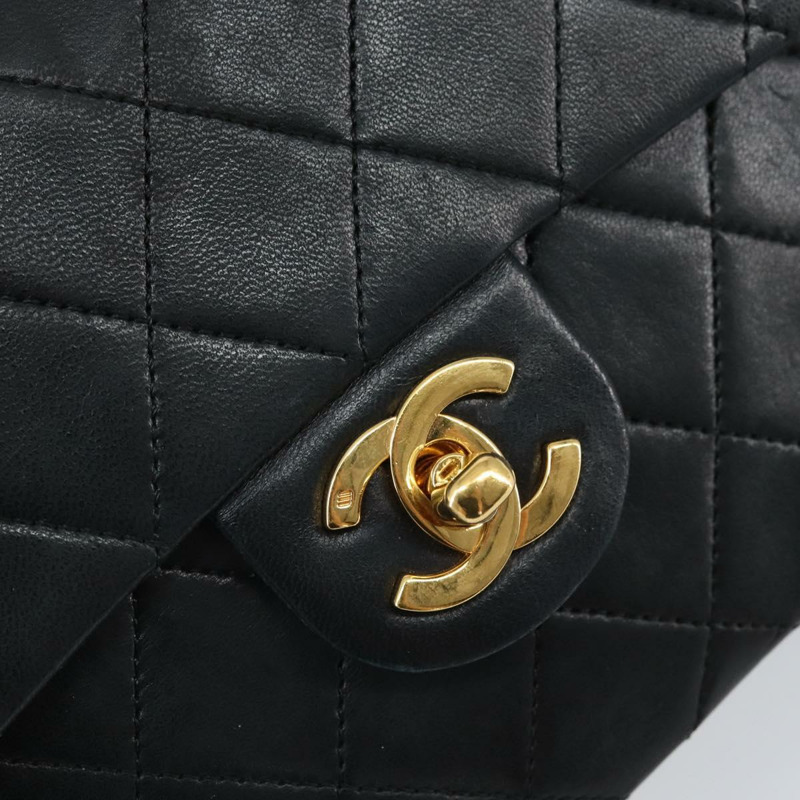 【日本直送】香奈兒 (CHANEL) Matelasse 18 鏈條單肩包，羊皮材質，黑色，金色雙C標誌，正品編號 BA10325SAM-17