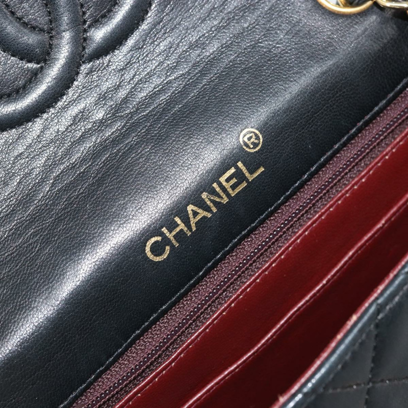 【日本直送】香奈兒 (CHANEL) Matelasse 18 鏈條單肩包，羊皮材質，黑色，金色雙C標誌，正品編號 BA10325SAM-19