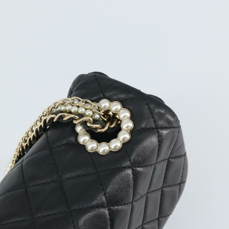 【日本直送】香奈兒 (CHANEL) 菱格紋鏈條手提包，羊皮材質，黑色，金色雙C標誌，正品 BA10326SM-8