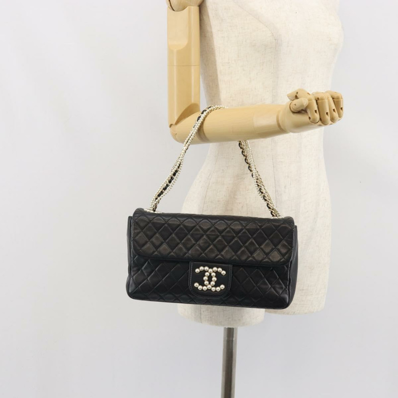 【日本直送】香奈兒 (CHANEL) 菱格紋鏈條手提包，羊皮材質，黑色，金色雙C標誌，正品 BA10326SM-23