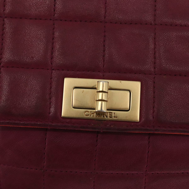 【日本直送】香奈兒 Choco Bar 手提包，羊皮材質，橙色金色 CC 標誌，型號 bs33102-17