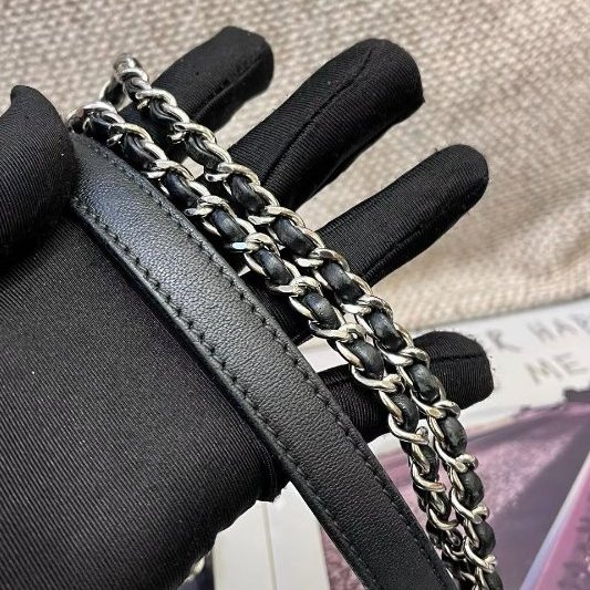 香奈兒/Chanel 黑銀羊皮菱格紋琺瑯扣cf口翻蓋鏈條包-10