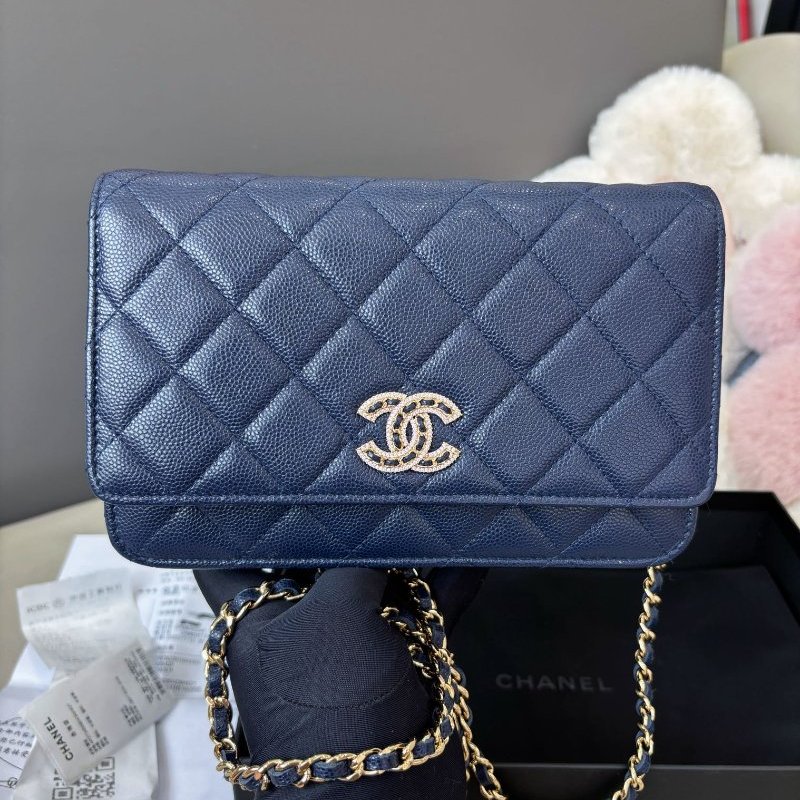 近新品 香奈兒/Chanel 深藍色鑽扣woc 荔枝紋牛皮鏈條包 芯片款-0