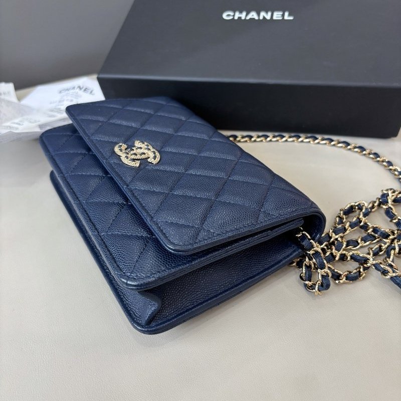 近新品 香奈兒/Chanel 深藍色鑽扣woc 荔枝紋牛皮鏈條包 芯片款-2