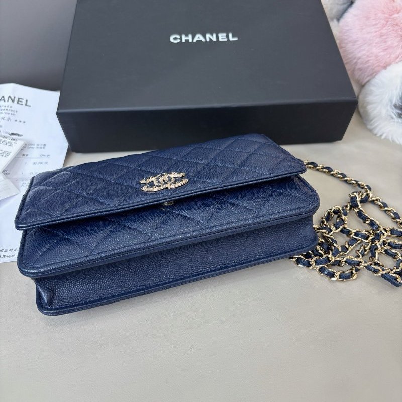 近新品 香奈兒/Chanel 深藍色鑽扣woc 荔枝紋牛皮鏈條包 芯片款-7