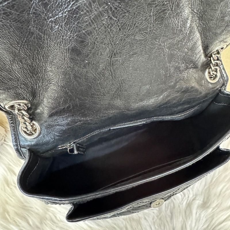 YSL聖羅蘭 Niki小號 黑復刻牛皮肩斜背包-9