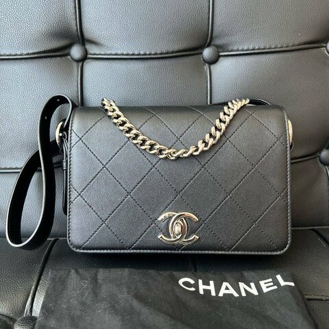 近新品 香奈兒/Chanel 黑銀菱格紋鏈條肩背包