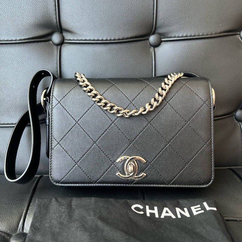 近新品 香奈兒/Chanel 黑銀菱格紋鏈條肩背包-0