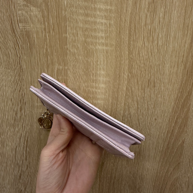 Dior 珠光粉金釦Dior Gardenia 4卡對釦短夾-7