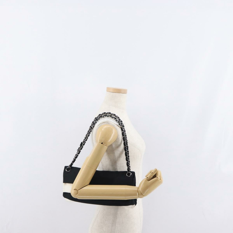 【日本直送】香奈兒 2.55 鏈條肩背包 尼龍材質 黑色 銀色 CC 標誌 正品 169050-26